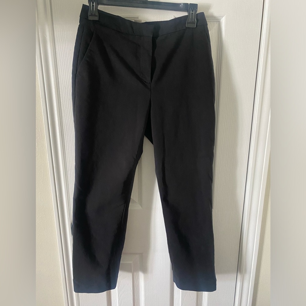 H&M Ankle-Length Pants – Size 4